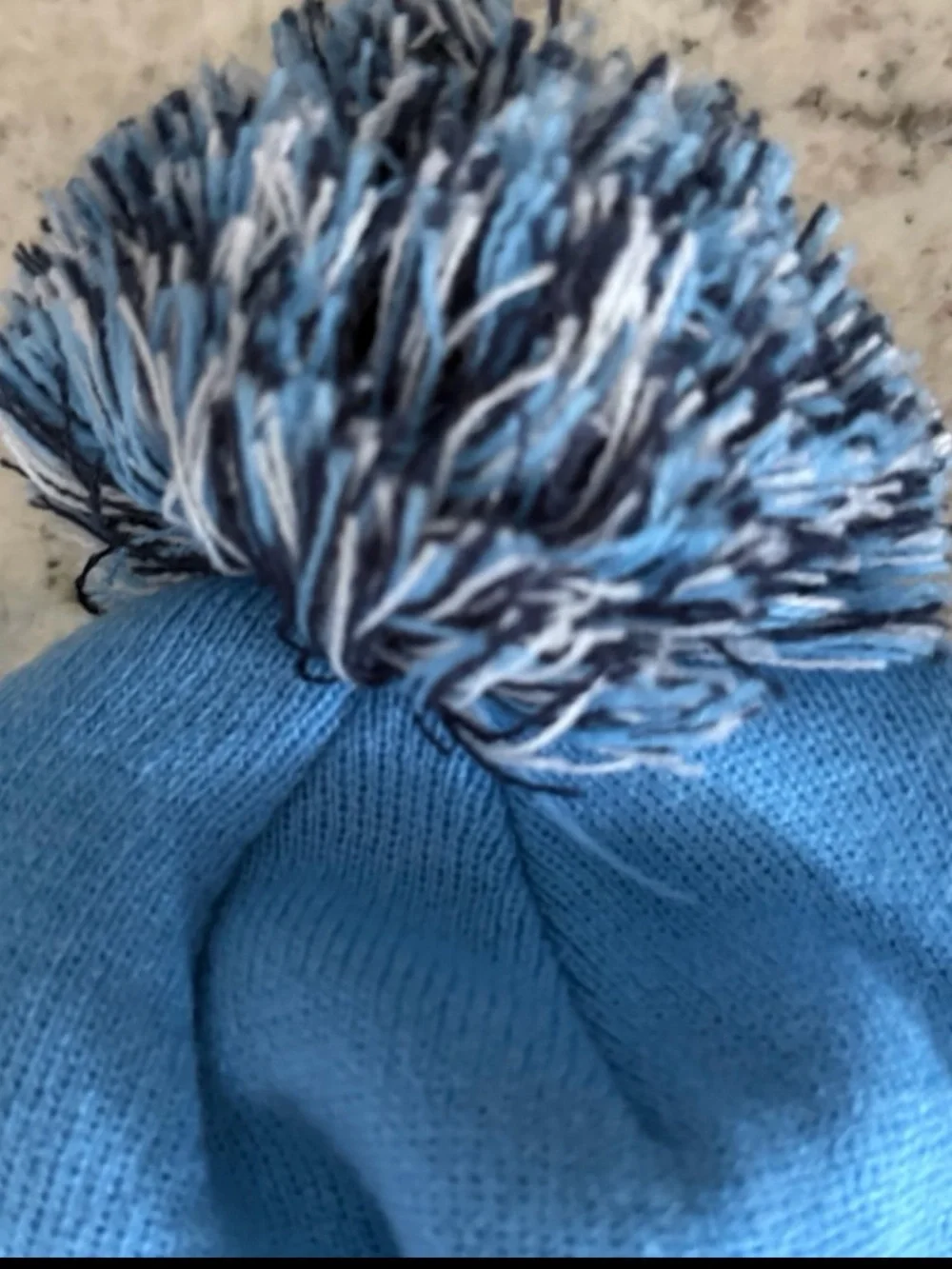 NWT Captivating North Carolina Tar Heels UNC Pom Beanie Hat Knit Winter Cap NCAA